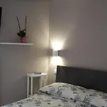 לינה וארוחת בוקר Palazzo Mosca 4*