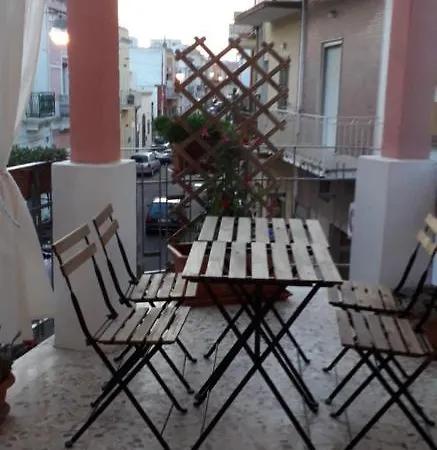 Palazzo Mosca Alojamento de Acomodação e Pequeno-almoço Sannicola