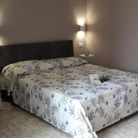 ベッド・アンド・ブレックファスト Palazzo Mosca サンニコーラ